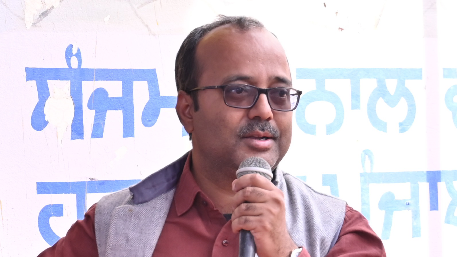 Photo of Praveen Prakash